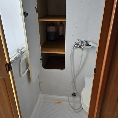 Luxury tent Grande Caravane Residentielle Eysines